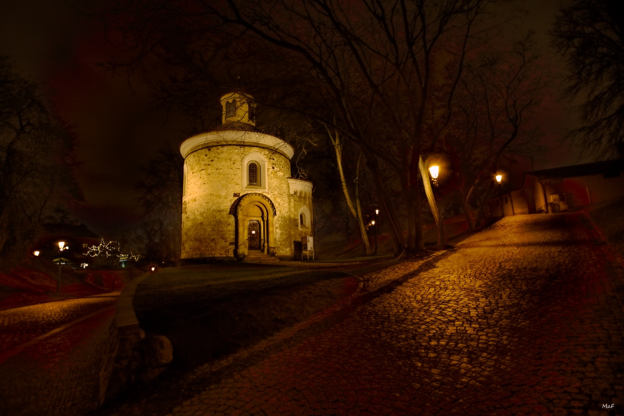 ROMÁNSKÁ ROTUNDA SV. MARTINA