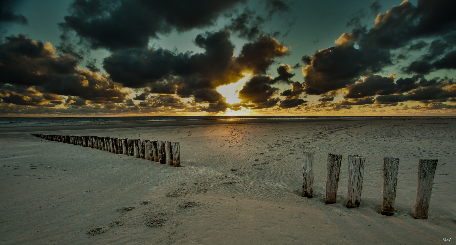 „Hoď dobré zrno do moře a vyroste ostrov.“  (Ameland)